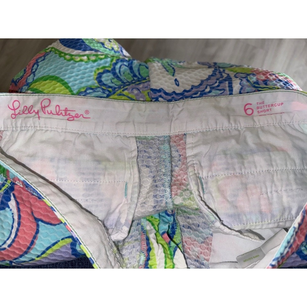 Lilly Pulitzer Buttercup Scalloped Seersucker Shorts Multicolor Paisley Size 6 - Picture 2 of 11